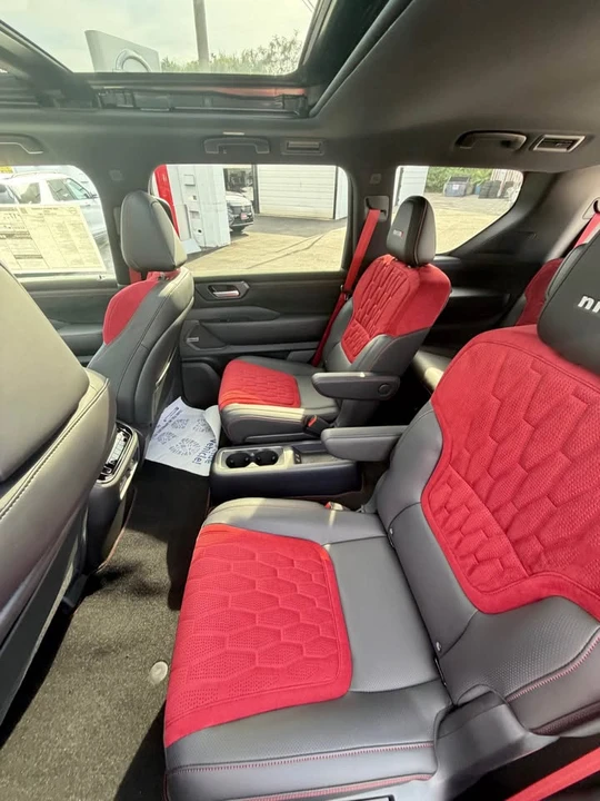 2026 Nissan Armada - Image 11 of 14