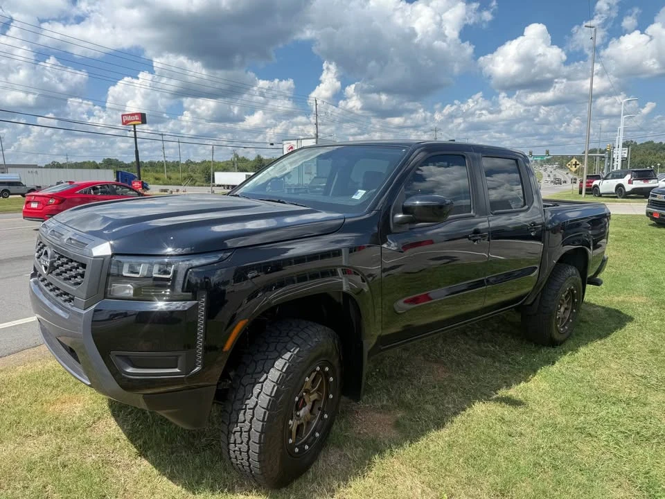 2026 Nissan Frontier 3rd Gen - Image 2 of 4