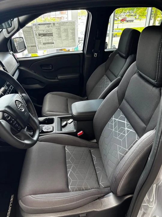 2026 Nissan Frontier 3rd Gen - Image 6 of 13