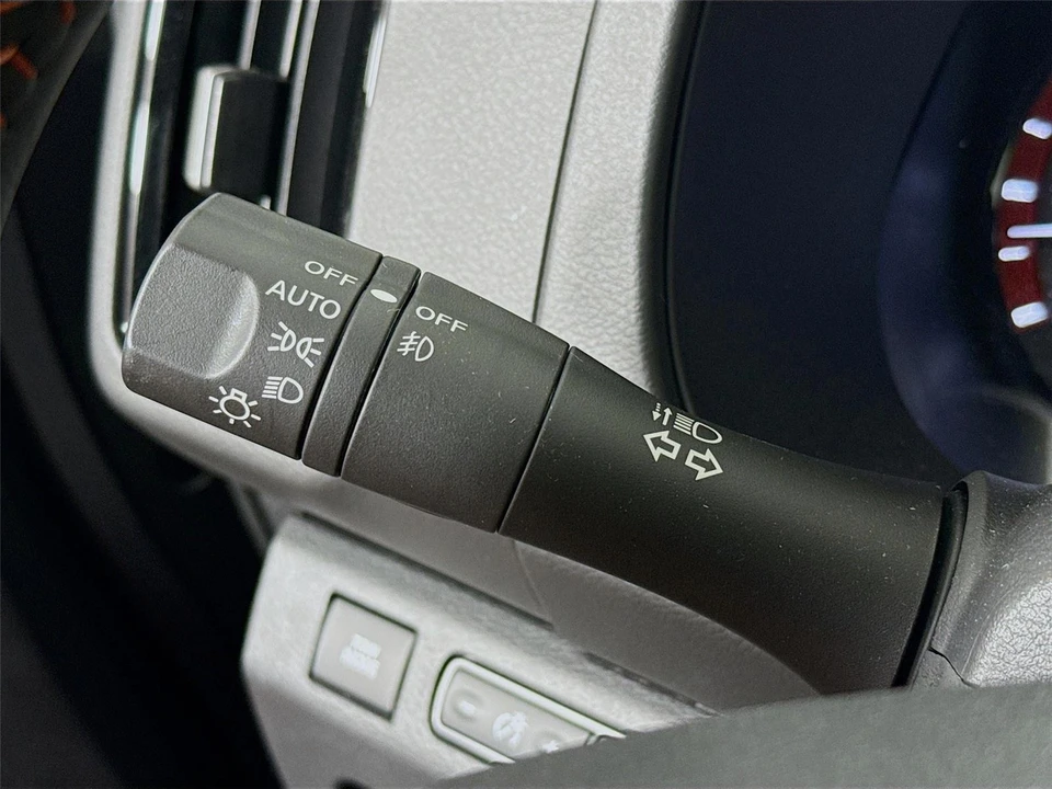 2026 Nissan Frontier 3rd Gen - Image 5 of 31