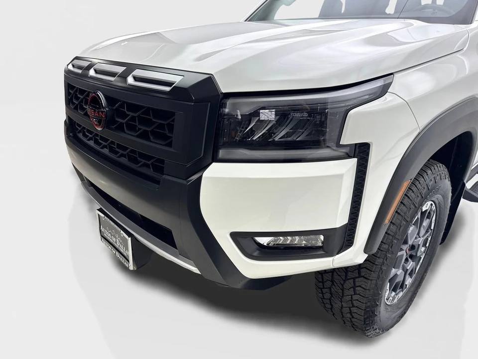 2026 Nissan Frontier 3rd Gen - Image 16 of 21