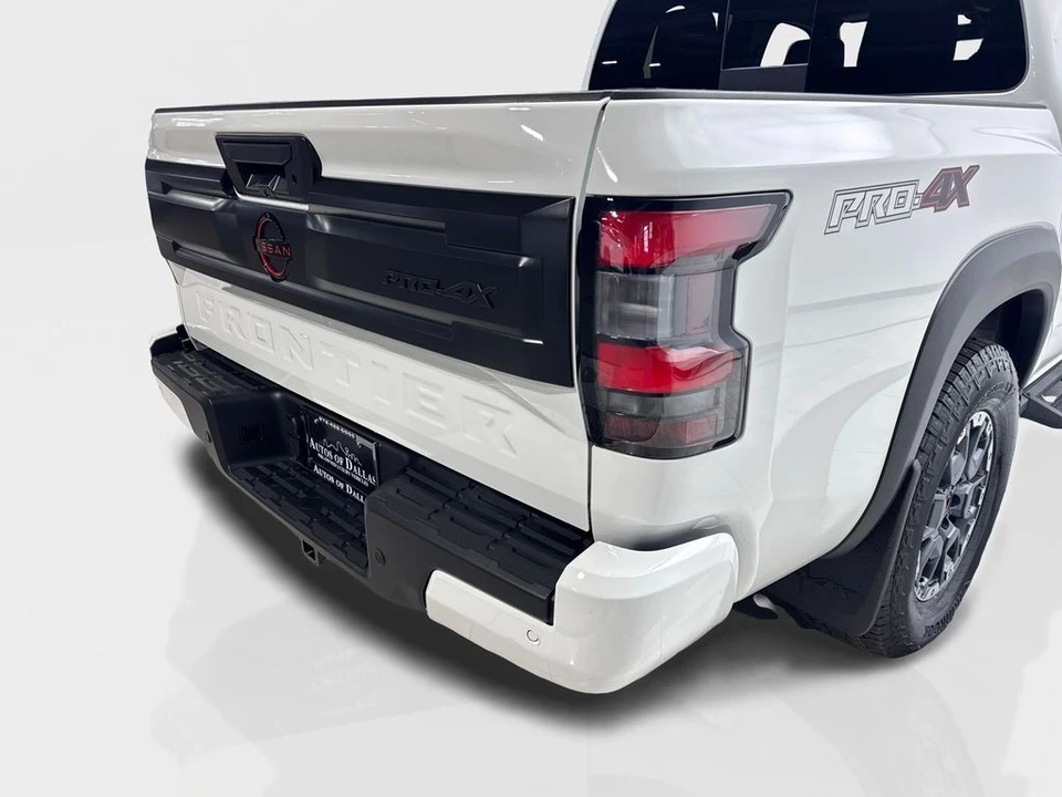 2026 Nissan Frontier 3rd Gen - Image 18 of 21