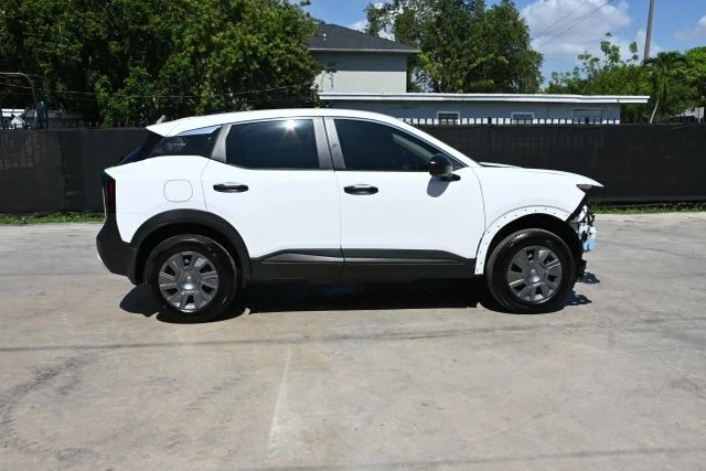 2026 Nissan Kicks - Image 7 of 20