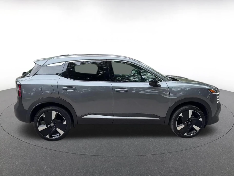 2026 Nissan Kicks - Image 18 of 31