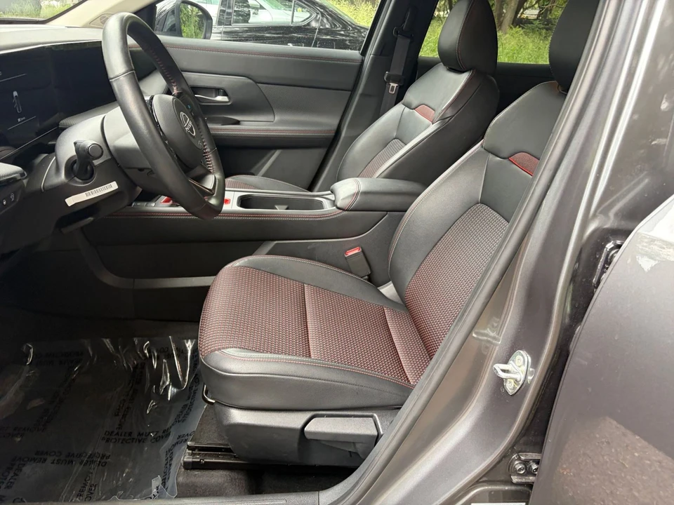 2026 Nissan Kicks - Image 27 of 31