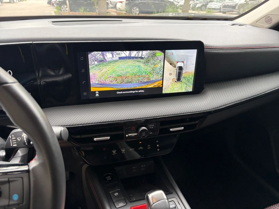 2026 Nissan Kicks - Image 25 of 31