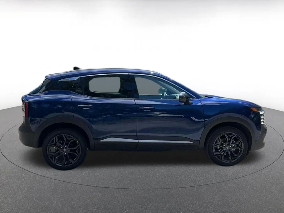 2026 Nissan Kicks - Image 17 of 31