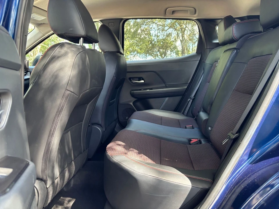 2026 Nissan Kicks - Image 26 of 31