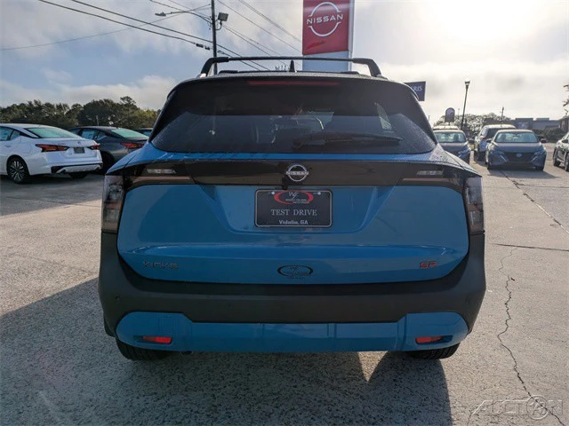 2026 Nissan Kicks - Image 5 of 12