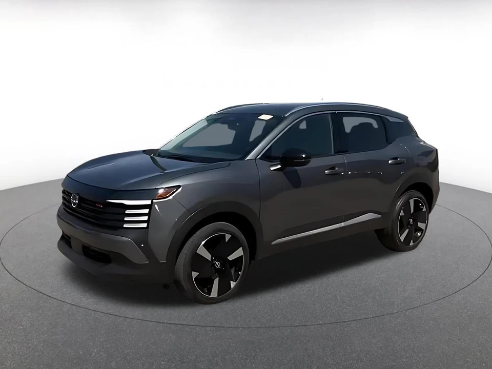 2026 Nissan Kicks - Image 8 of 31
