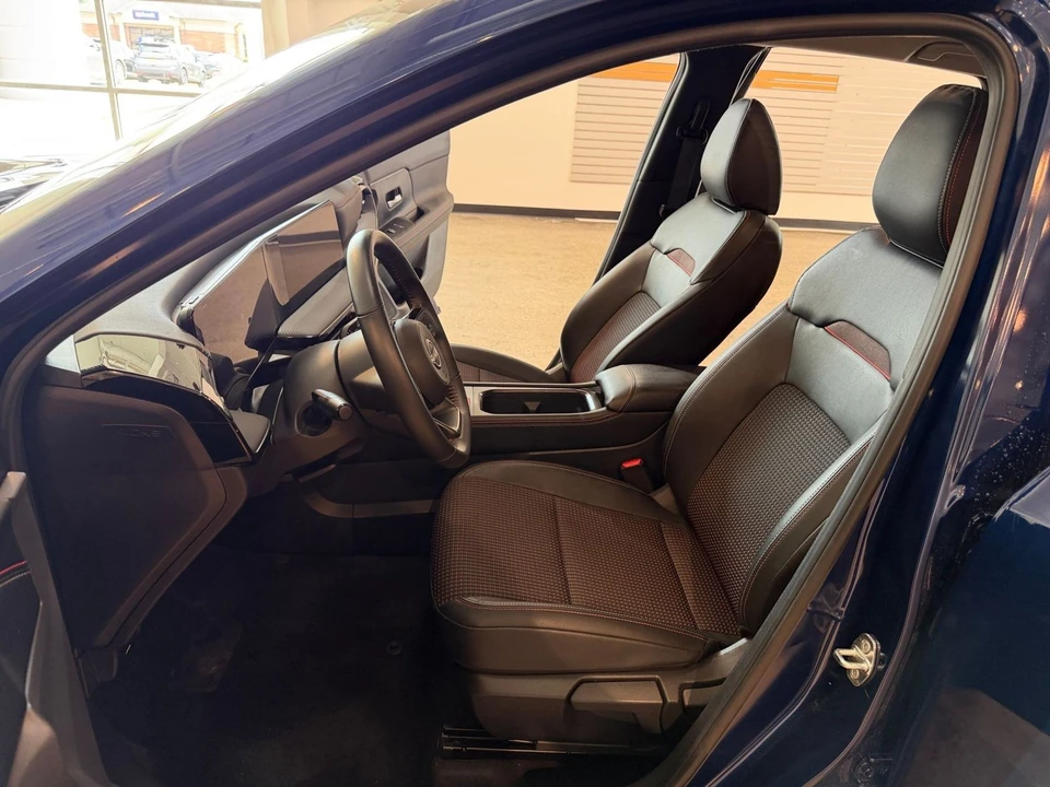 2026 Nissan Kicks - Image 27 of 31