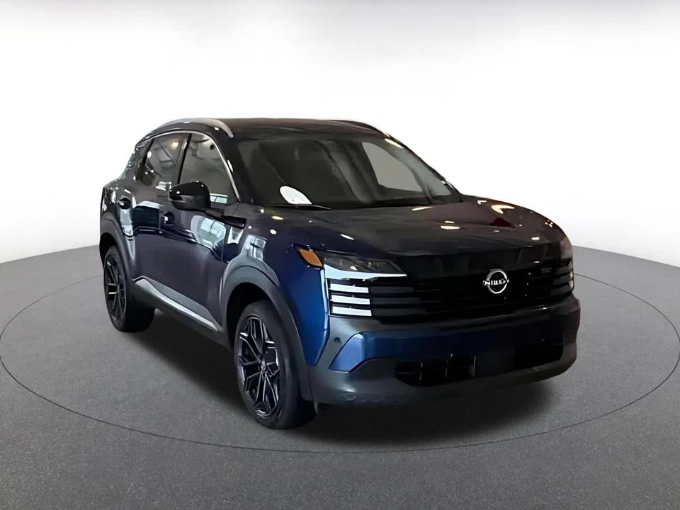 2026 Nissan Kicks - Image 4 of 31