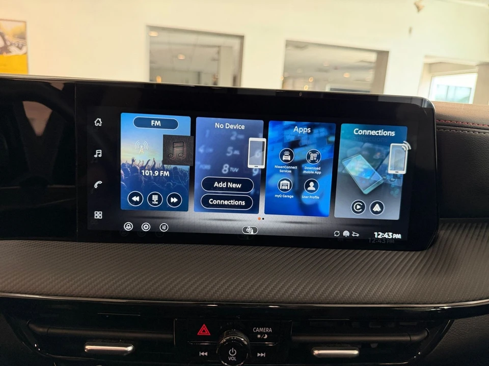 2026 Nissan Kicks - Image 22 of 31