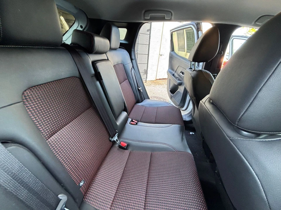 2026 Nissan Kicks - Image 23 of 31