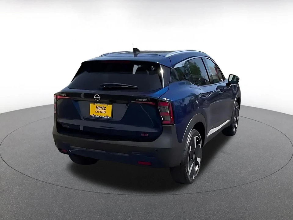 2026 Nissan Kicks - Image 16 of 31