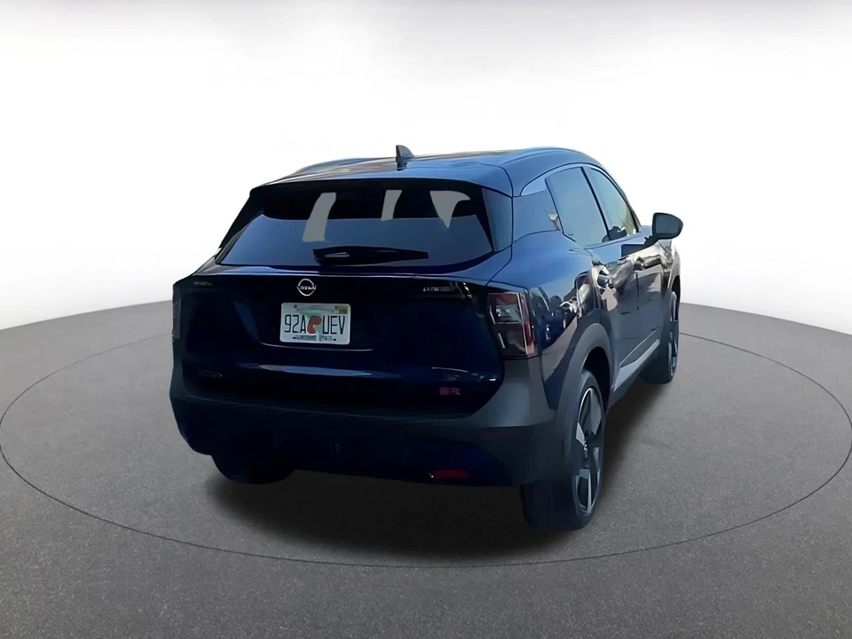 2026 Nissan Kicks - Image 15 of 31