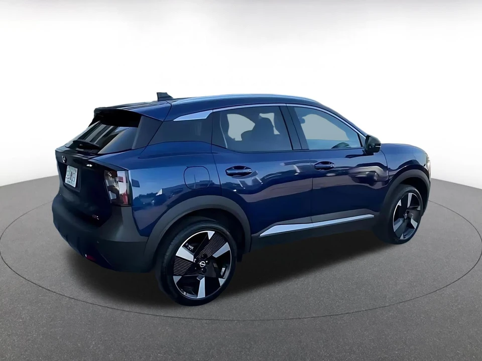 2026 Nissan Kicks - Image 16 of 31