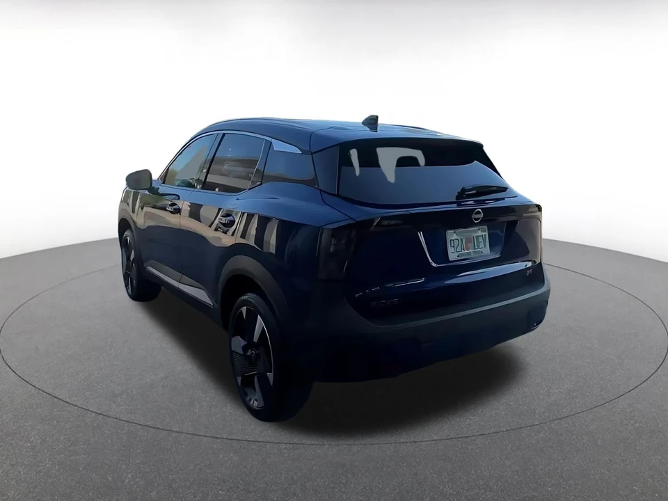 2026 Nissan Kicks - Image 12 of 31