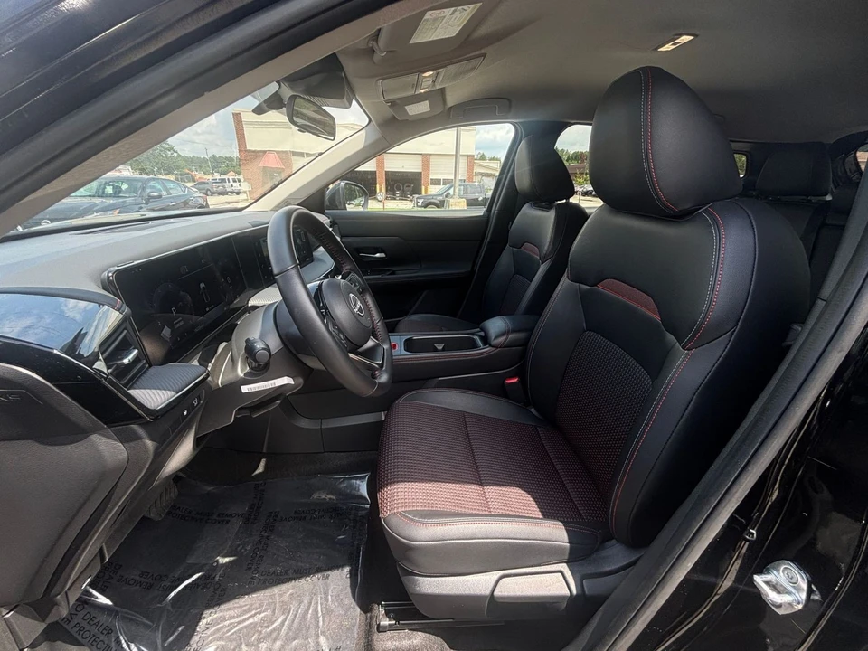 2026 Nissan Kicks - Image 29 of 31