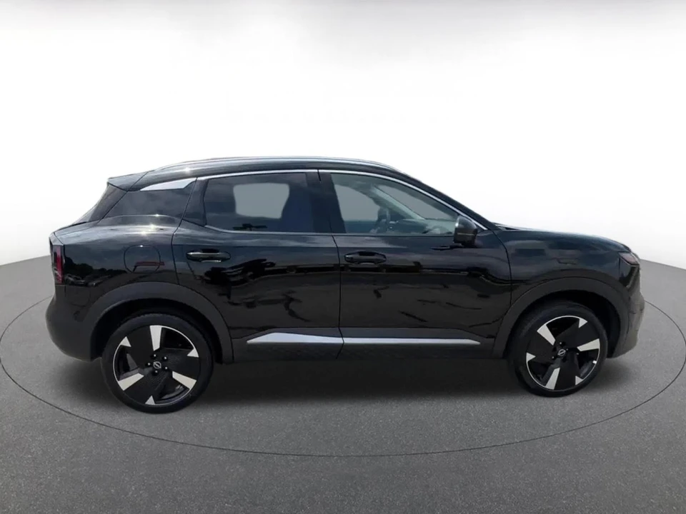 2026 Nissan Kicks - Image 18 of 31