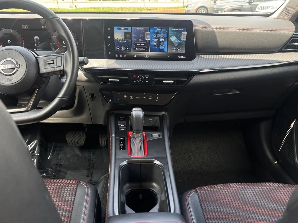 2026 Nissan Kicks - Image 19 of 31