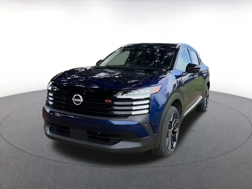 2026 Nissan Kicks - Image 7 of 31