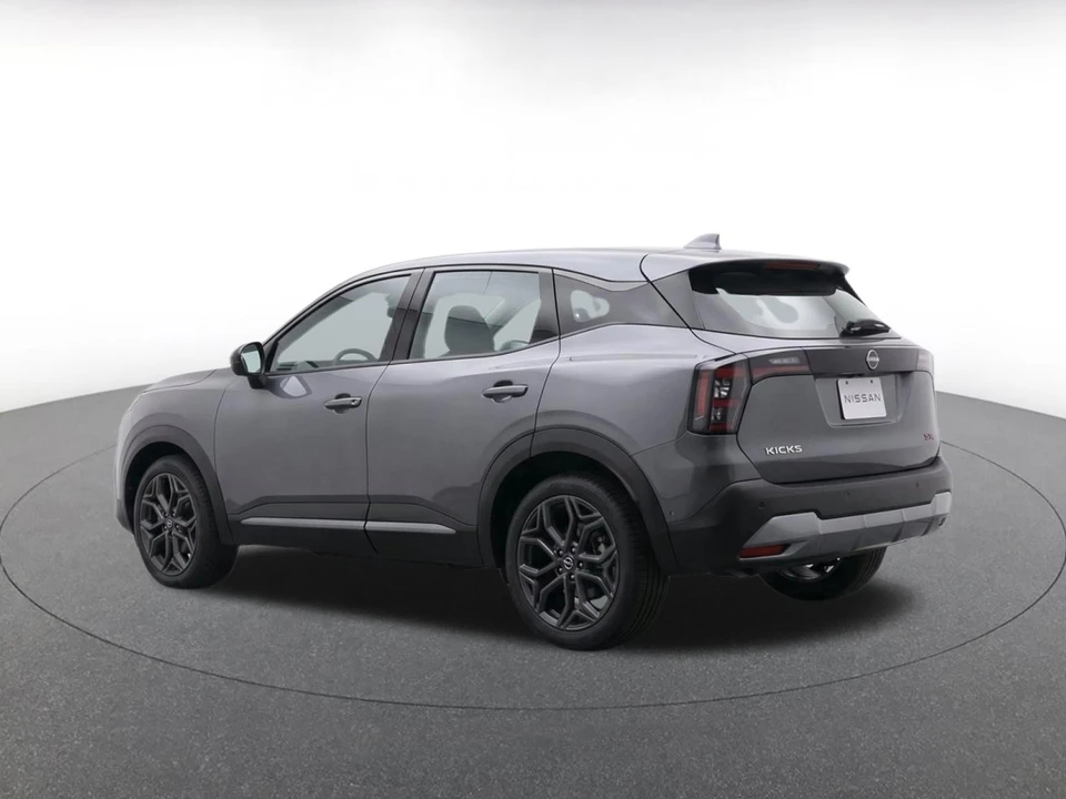 2026 Nissan Kicks - Image 7 of 23