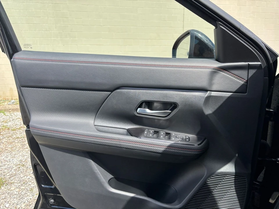 2026 Nissan Kicks - Image 20 of 31