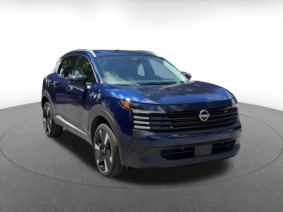 2026 Nissan Kicks - Image 3 of 31