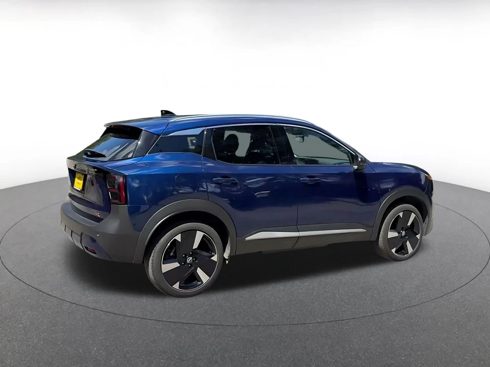 2026 Nissan Kicks - Image 16 of 31