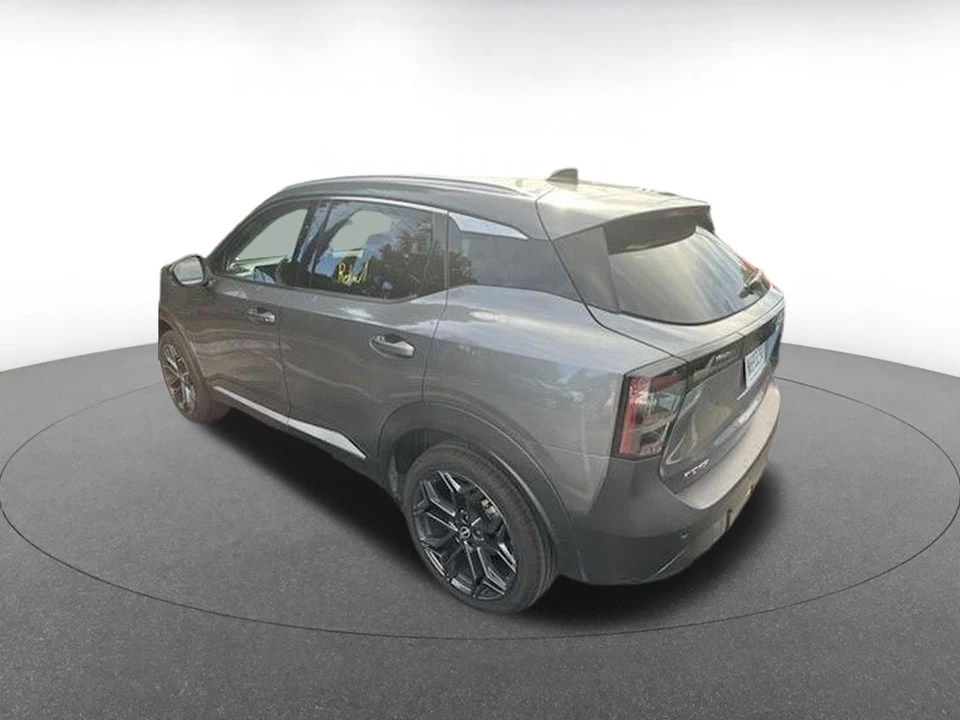 2026 Nissan Kicks - Image 7 of 19