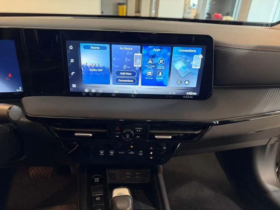 2026 Nissan Kicks - Image 18 of 31