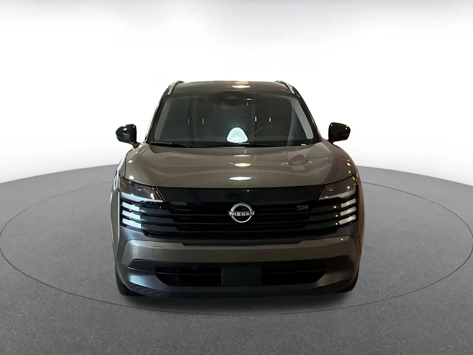 2026 Nissan Kicks - Image 7 of 31