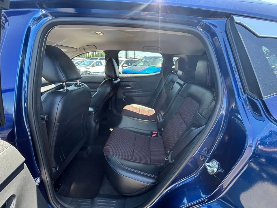 2026 Nissan Kicks - Image 26 of 31