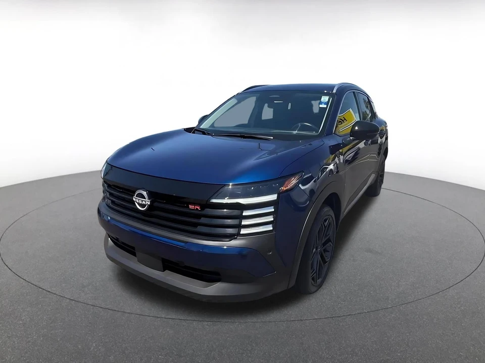 2026 Nissan Kicks - Image 7 of 31