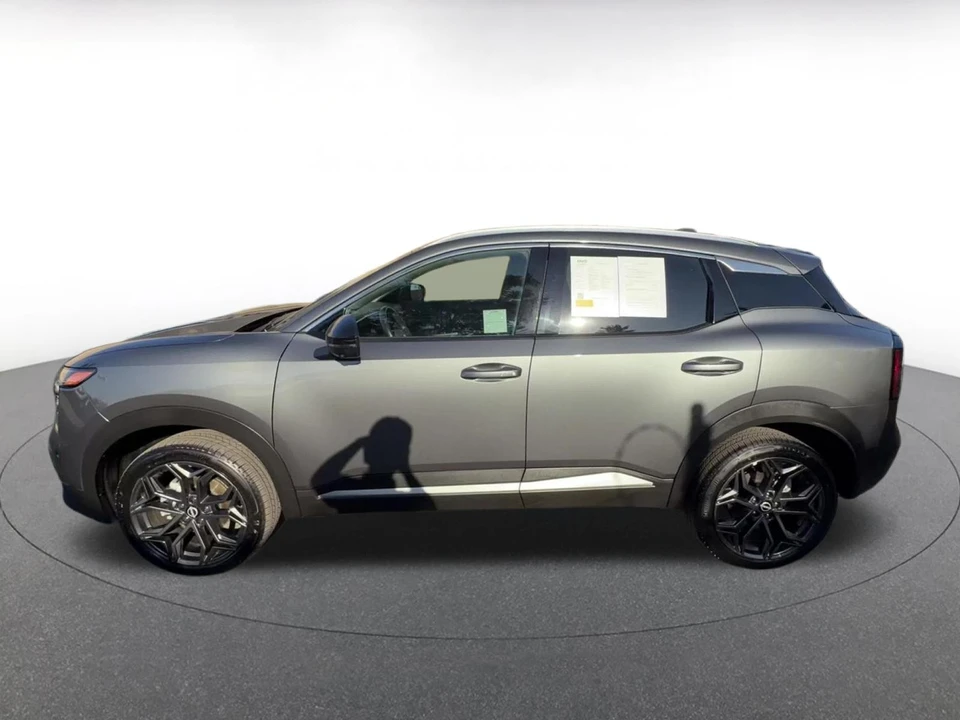 2026 Nissan Kicks - Image 11 of 31