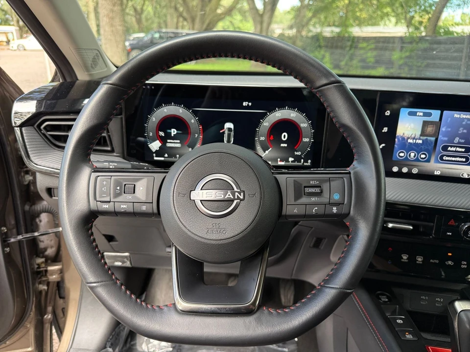 2026 Nissan Kicks - Image 26 of 31