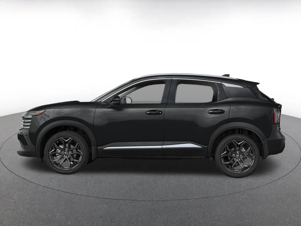 2026 Nissan Kicks - Image 3 of 14