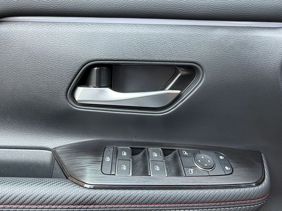 2026 Nissan Kicks - Image 20 of 31