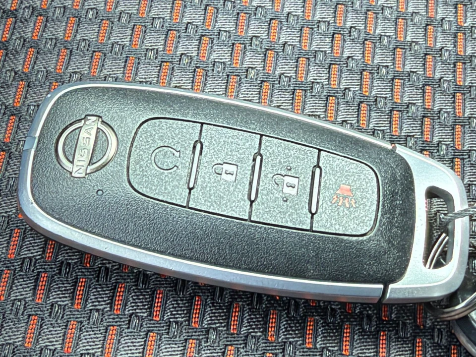 2026 Nissan Kicks - Image 24 of 31