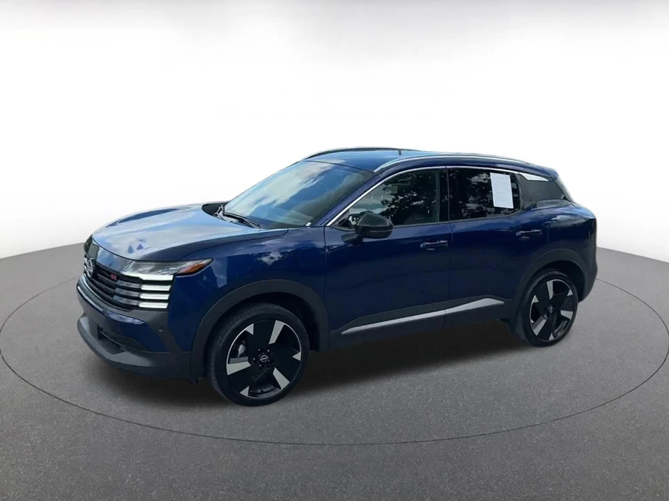 2026 Nissan Kicks - Image 8 of 31