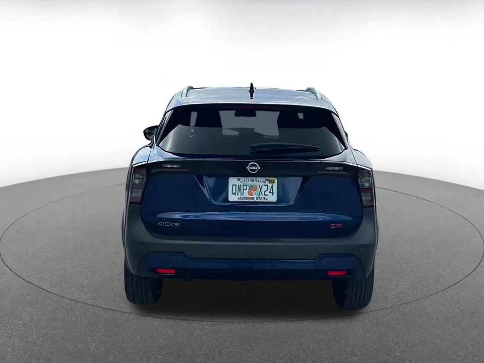2026 Nissan Kicks - Image 14 of 31
