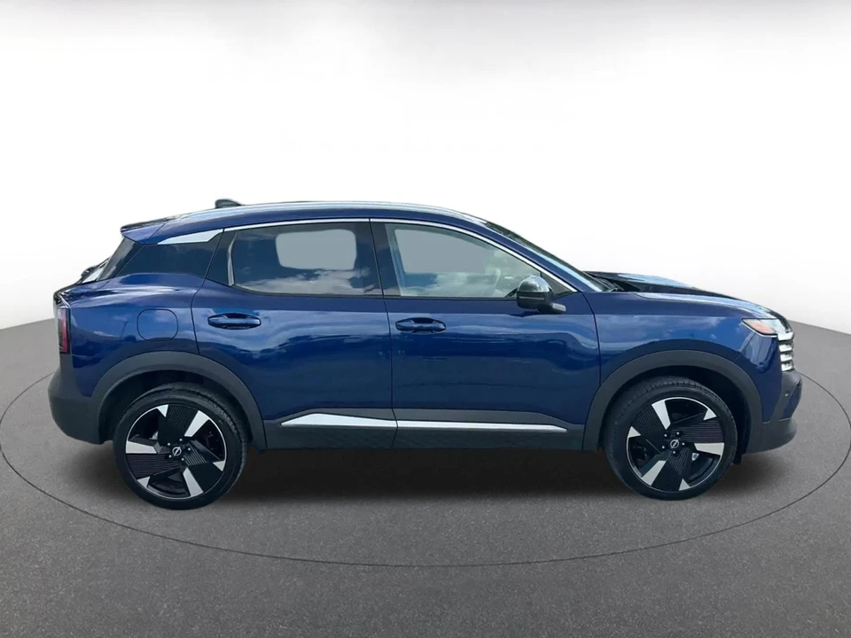 2026 Nissan Kicks - Image 17 of 31