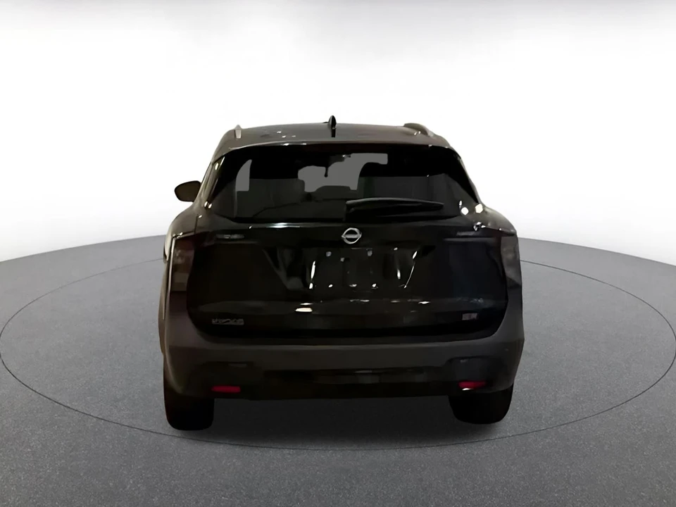 2026 Nissan Kicks - Image 12 of 31