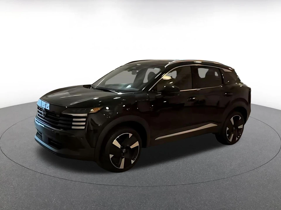 2026 Nissan Kicks - Image 8 of 31