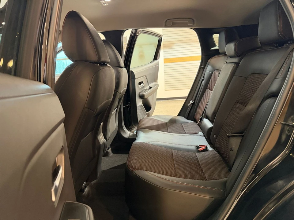 2026 Nissan Kicks - Image 26 of 31