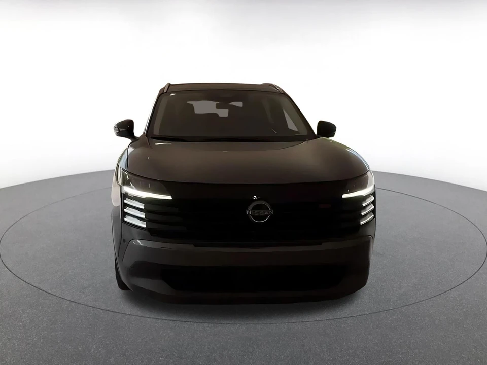 2026 Nissan Kicks - Image 13 of 31