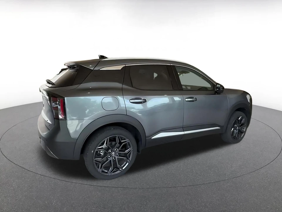 2026 Nissan Kicks - Image 16 of 31