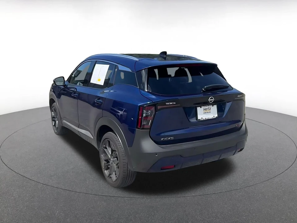 2026 Nissan Kicks - Image 11 of 31