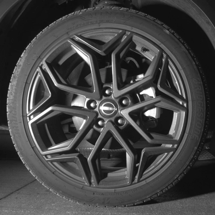 2026 Nissan Kicks - Image 17 of 23